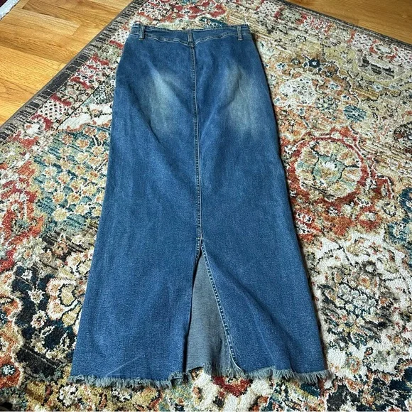 Vintage R4R y2k denim maxi skirt - Picture 2 of 3
